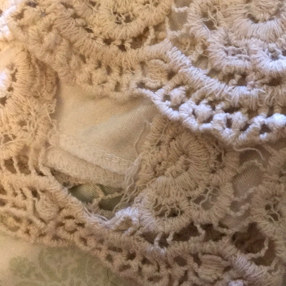 Shorts - Picture 3 of 3